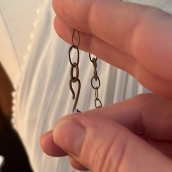 Set of  2 Necklaces-Turquoise stone and carved resin Phenix Bird - Picture 9 of 10